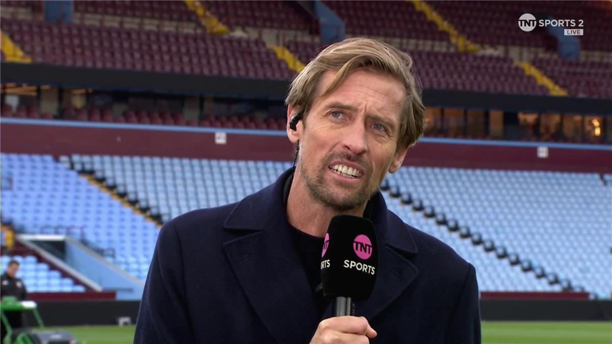 بيتر كراوتش: محمد صلاح مُذنب.. وليفربول لديه مشكلة عميقة