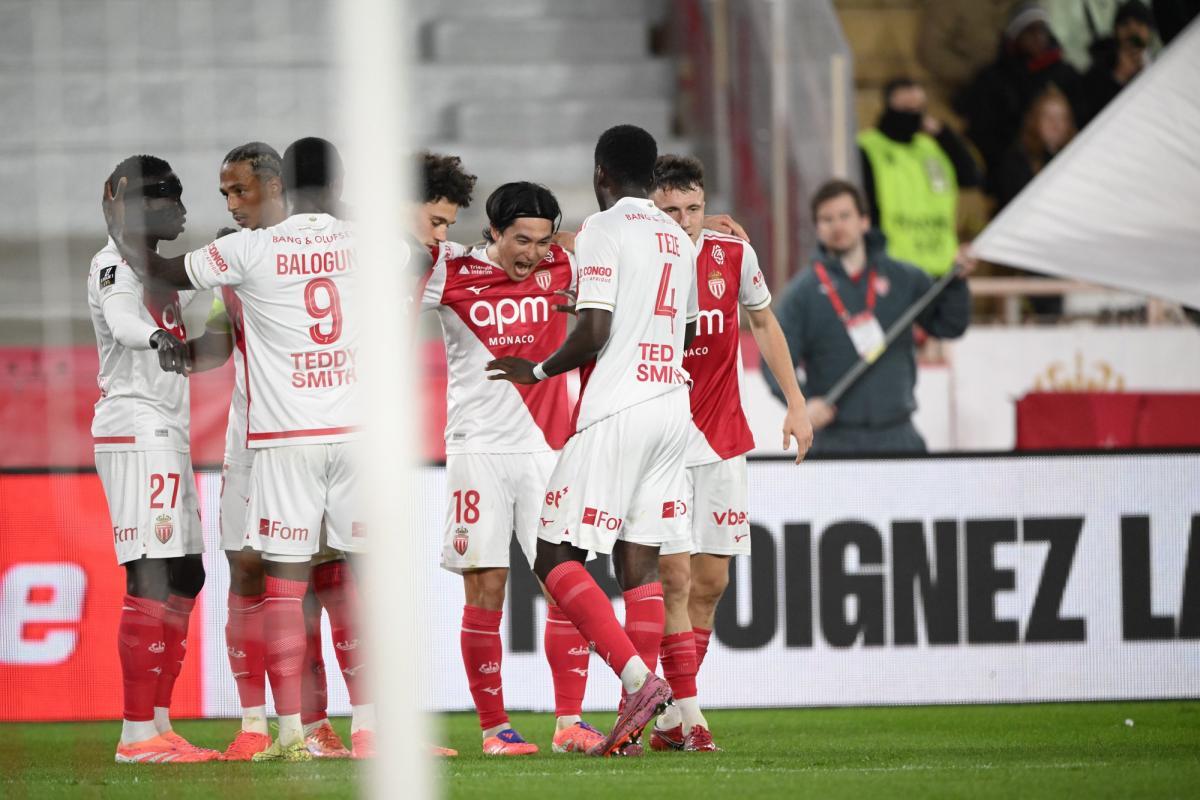 فيديو | مينامينو يقود موناكو لتخطي باريس سان جيرمان في الدوري الفرنسي