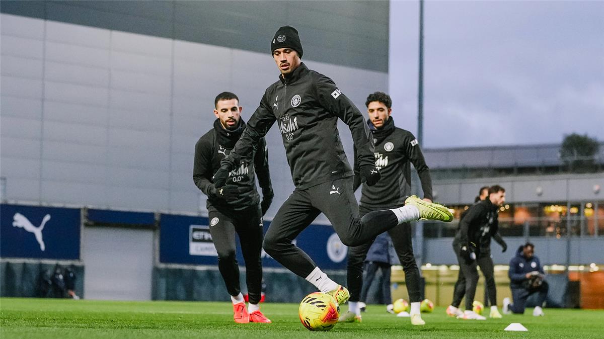 تشكيل مانشستر سيتي المتوقع أمام فولهام اليوم في الدوري الإنجليزي