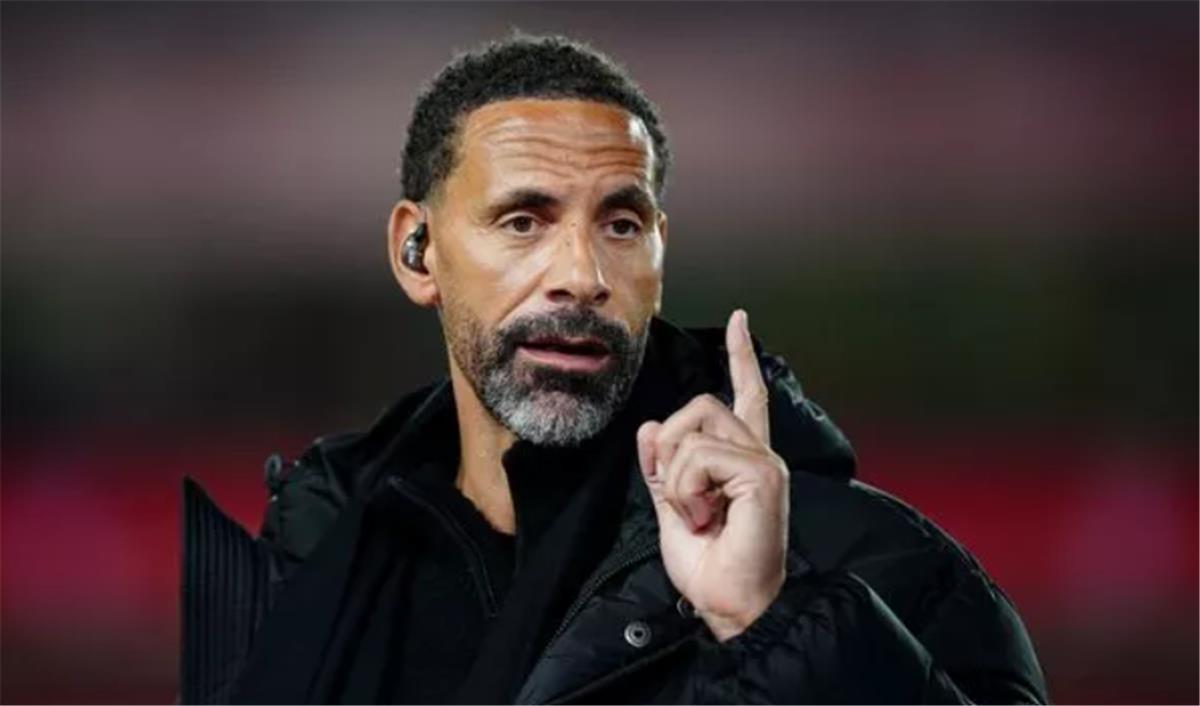 فرديناند يرشح نجم ليفربول السابق لخلافة سلوت.. ويؤكد: مناسب لقيادة الفريق في الفترة الحالية