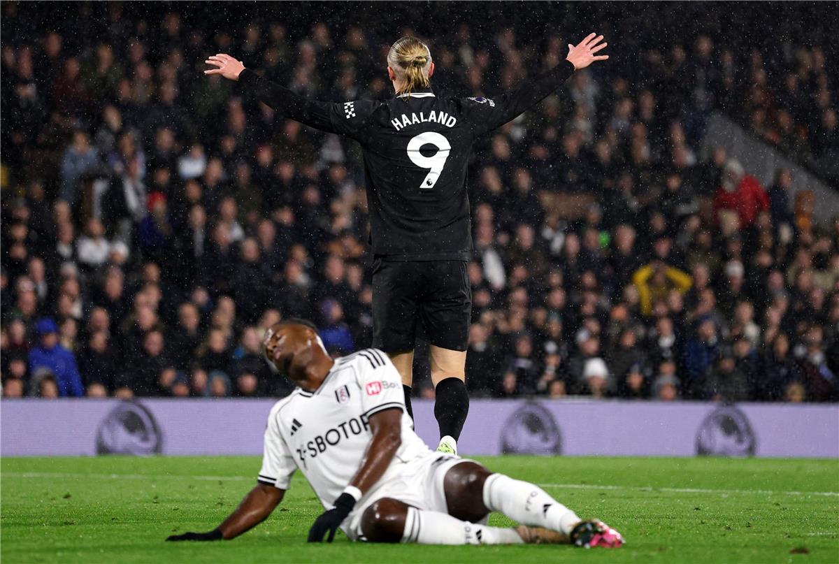 فيديو | المئوية.. هالاند يسجل هدف مانشستر سيتي الأول أمام فولهام