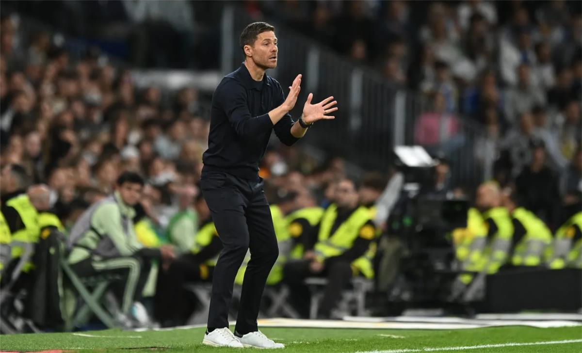 قرار تشابي ألونسو يثير استياء لاعبي ريال مدريد قبل مواجهة أتلتيك بلباو