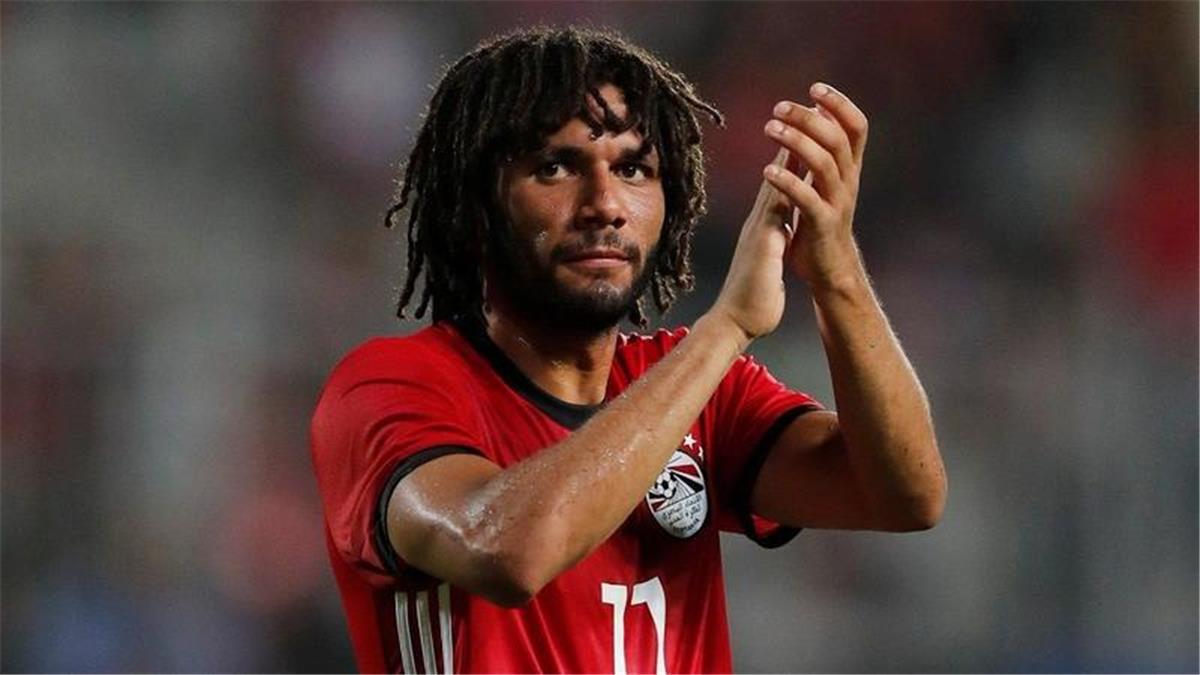 محمد النني: أعرف لاعبي منتخب الإمارات.. وأخبرت زملائي بنقاط قوتهم وضعفهم