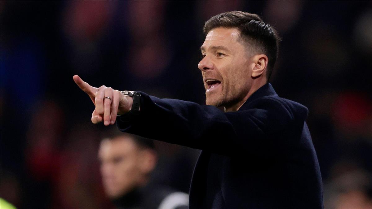 مدرب أتلتيكو مدريد السابق يوجه نصيحة إلى ألونسو بشأن طريقة لعب ريال مدريد