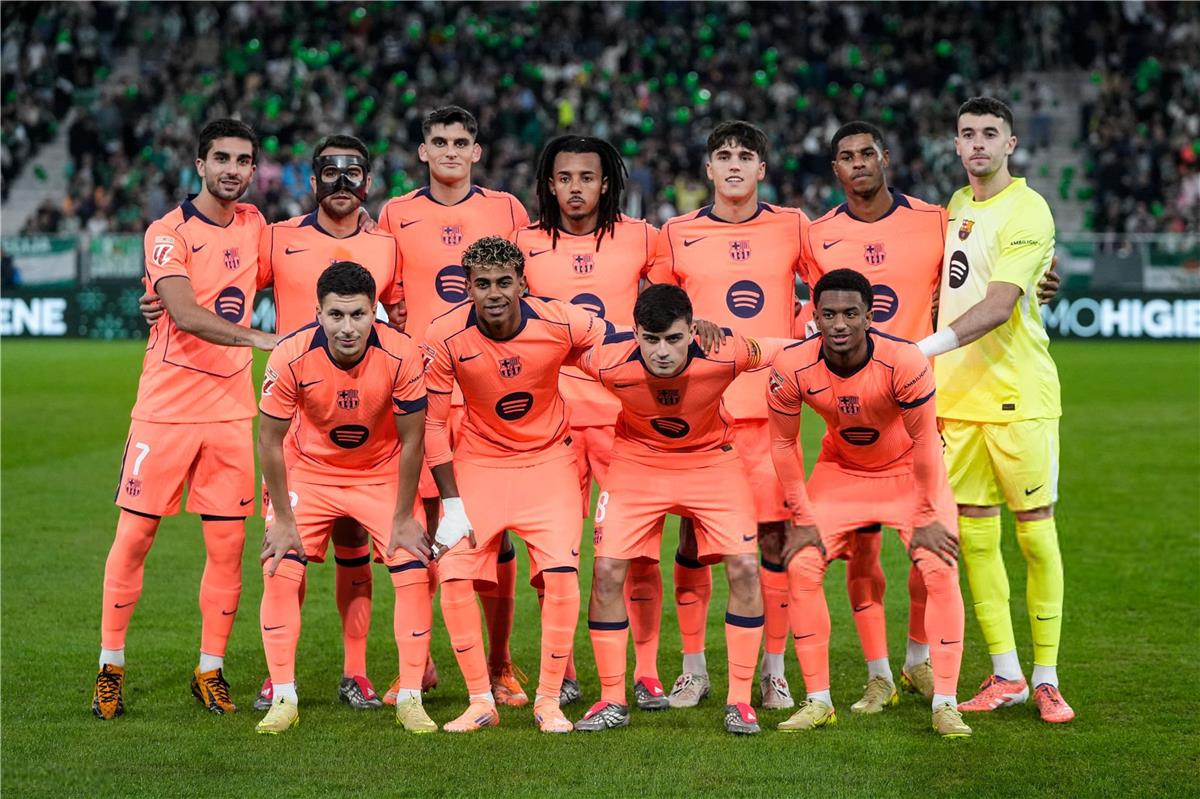 فيديو | 8 أهداف وهاتريك.. برشلونة يتصدر الدوري الإسباني مؤقتاً بخماسية أمام ريال بيتيس