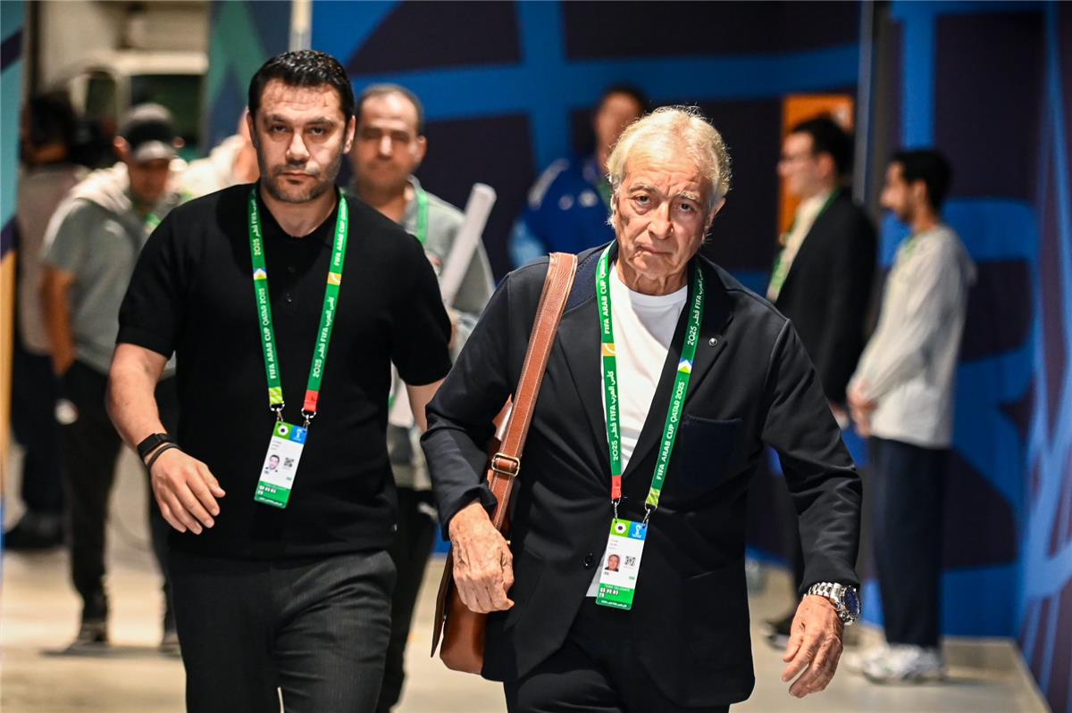 أحمد حسن: على الجماهير المصرية أن تُدرك الظروف.. وأداء منتخب مصر في كأس العرب جيد