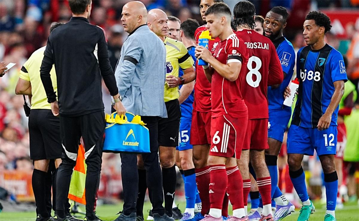 إحالة مشجع ليفربول إلى المحكمة بتهمة الإساءة العنصرية لخليفة محمد صلاح