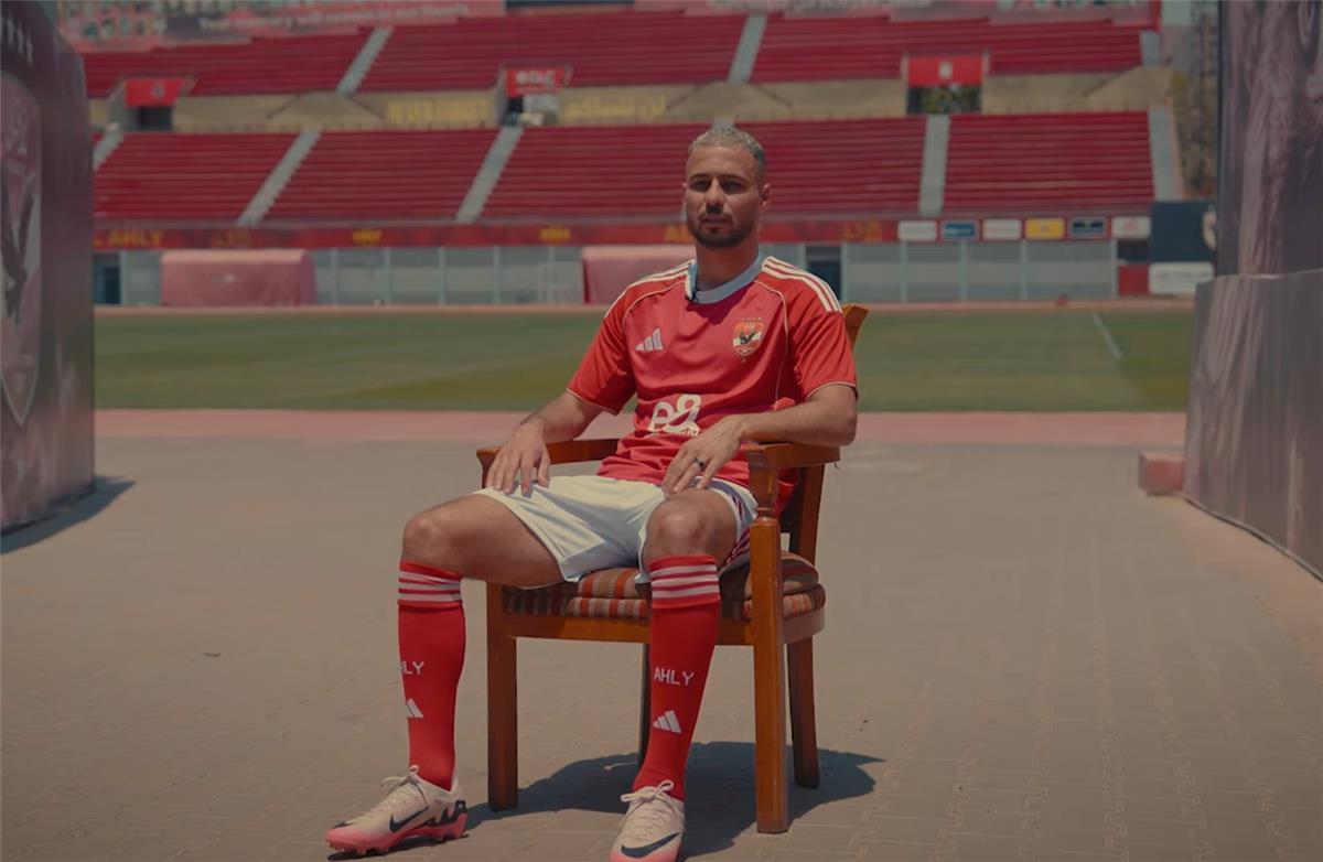 سيراميكا كليوباترا يوضح عبر بطولات حقيقة عودة الثنائي بيكهام ومحمد شكري من الأهلي 