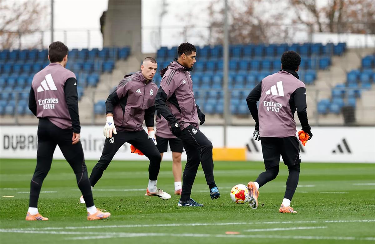 تشكيل ريال مدريد المتوقع أمام تالافيرا اليوم في كأس ملك إسبانيا