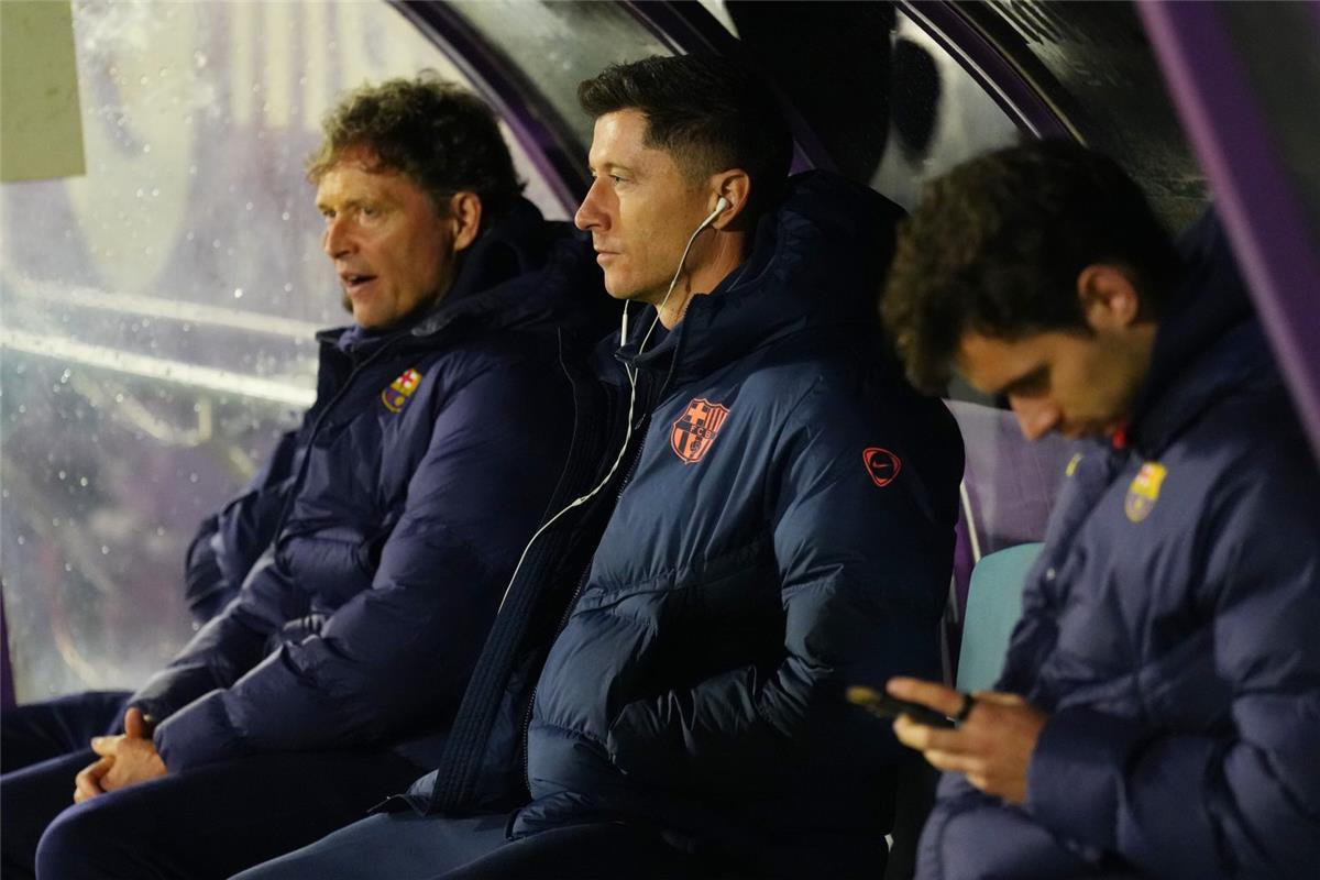 بعد اقترابه من مجاورة ميسي.. إنتر ميامي يحدد موقفه من ضم ليفاندوفسكي