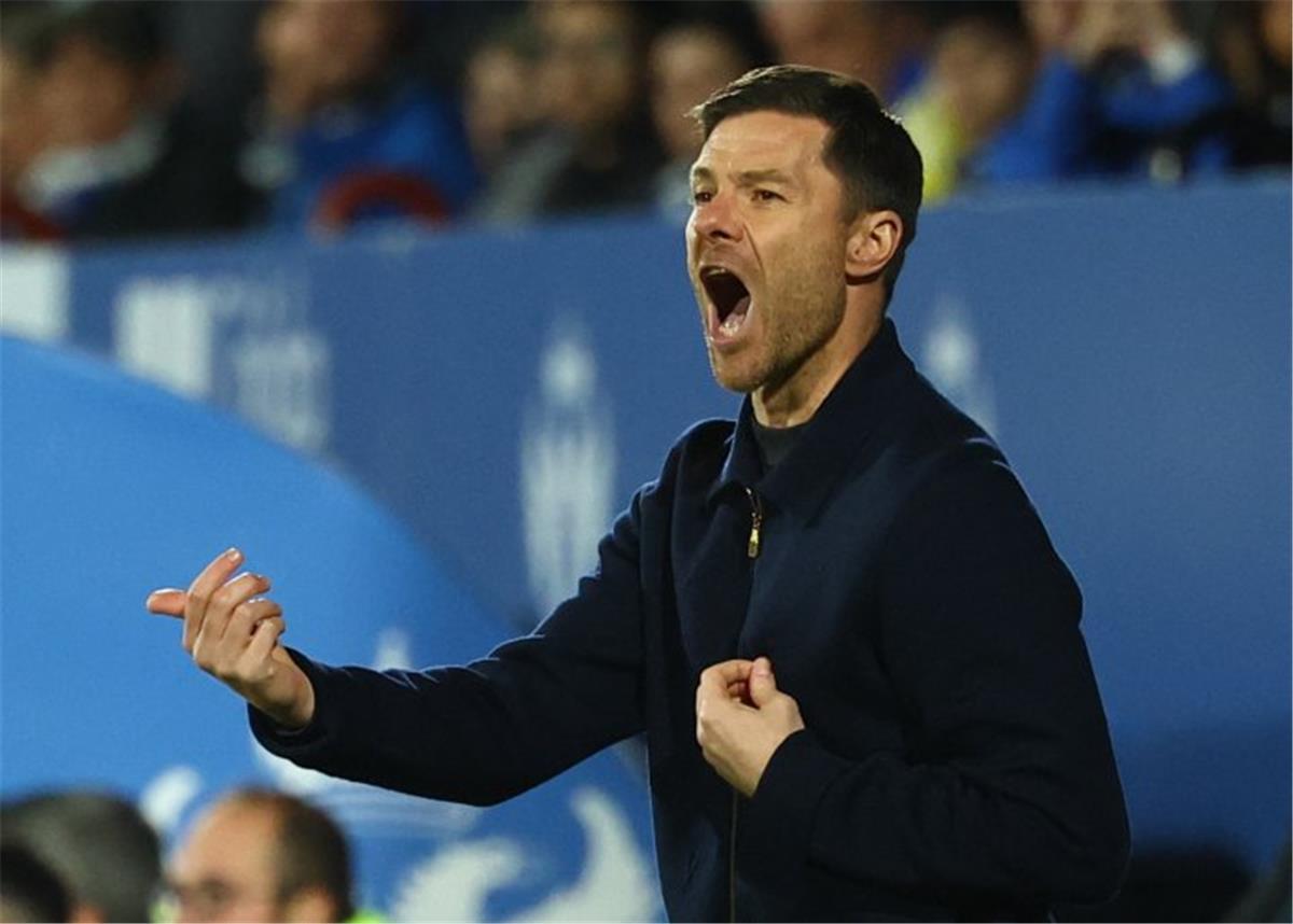 ريال مدريد يتخذ قرارًا حاسمًا بشأن ألونسو بعد الفوز على تالافيرا