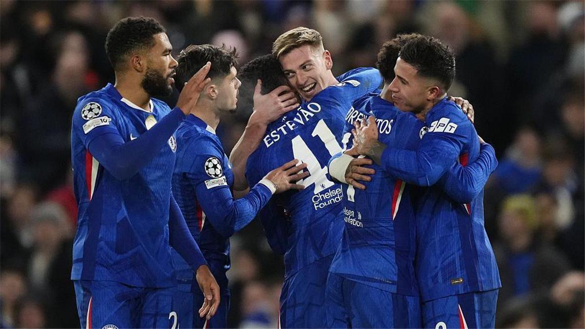 مانشستر سيتي ينافس بايرن ميونخ على ضم لاعب تشيلسي