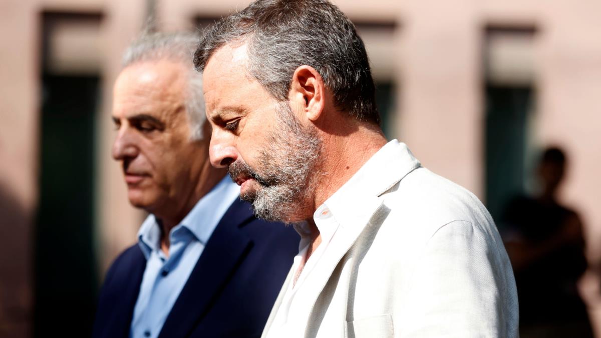 ساندرو روسيل يكشف عن لقائه بنيجريرا ويؤكد: اتهام برشلونة بشراء الحكام إهانة