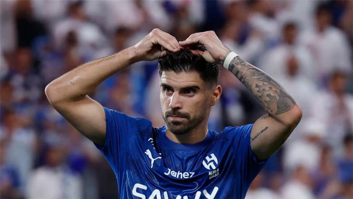 سامي الجابر يزيد التكهنات حول انتقال روبن نيفيز إلى ريال مدريد 