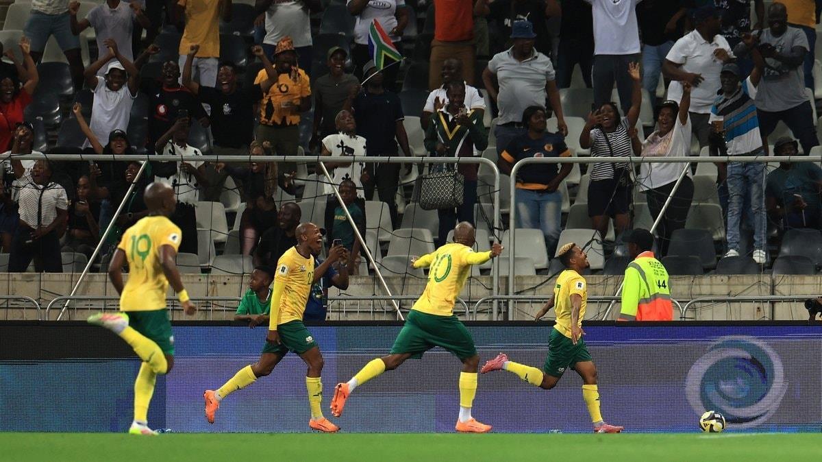 شبكة جنوب إفريقية: تنتظرنا مواجهة أمام عملاق تقليدي.. ولاعب متعطش لتذكير الجماهير بقدراته