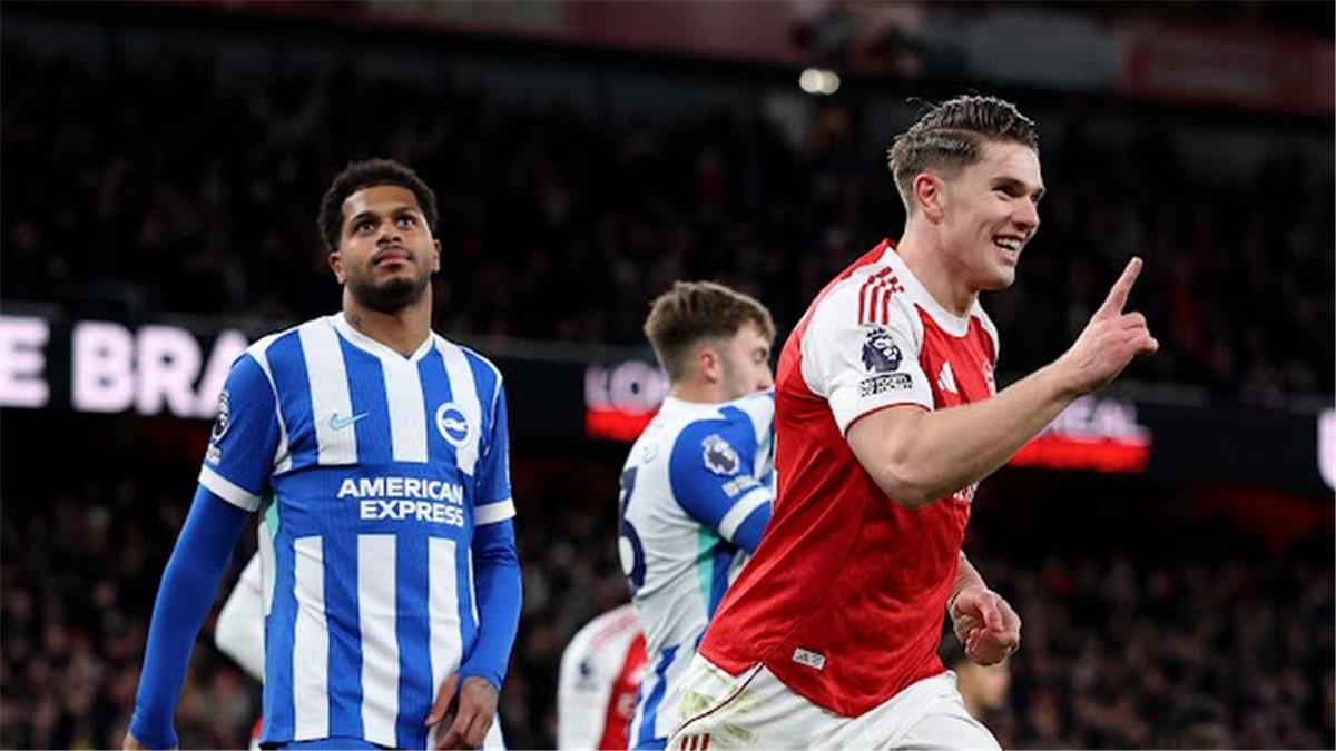فيديو | آرسنال يفوز على برايتون ويتصدر جدول ترتيب الدوري الإنجليزي