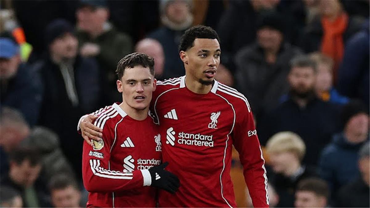 رجل مباراة ليفربول وولفرهامبتون في الدوري الإنجليزي