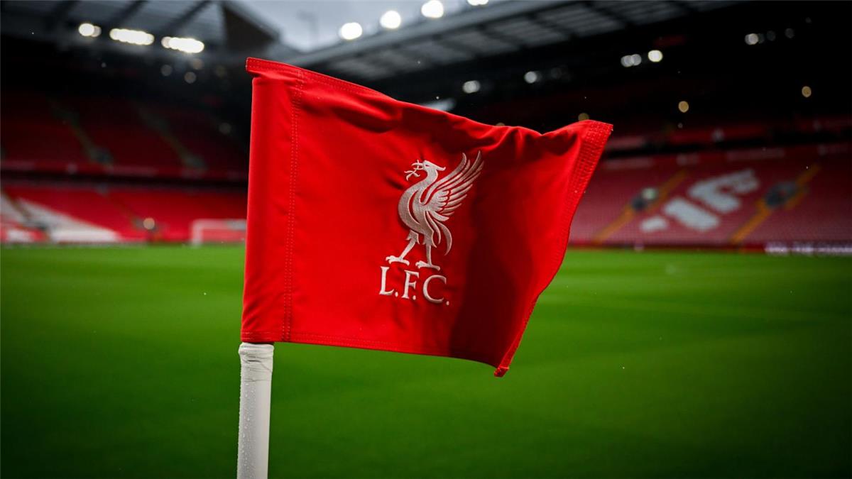 ليفربول يعلن رحيل مدربه في بيان رسمي