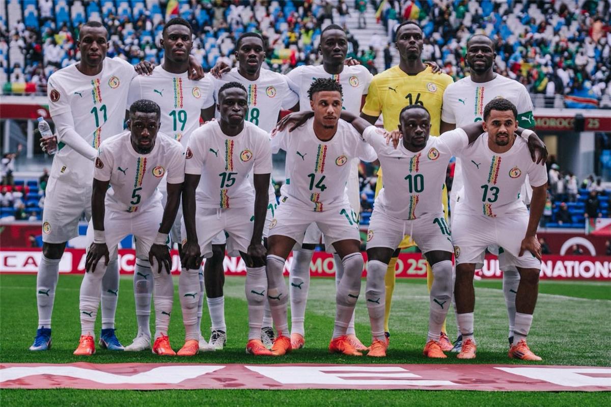 فيديو | السنغال تفوز على بنين بثلاثية وتتصدر مجموعتها في كأس أمم إفريقيا