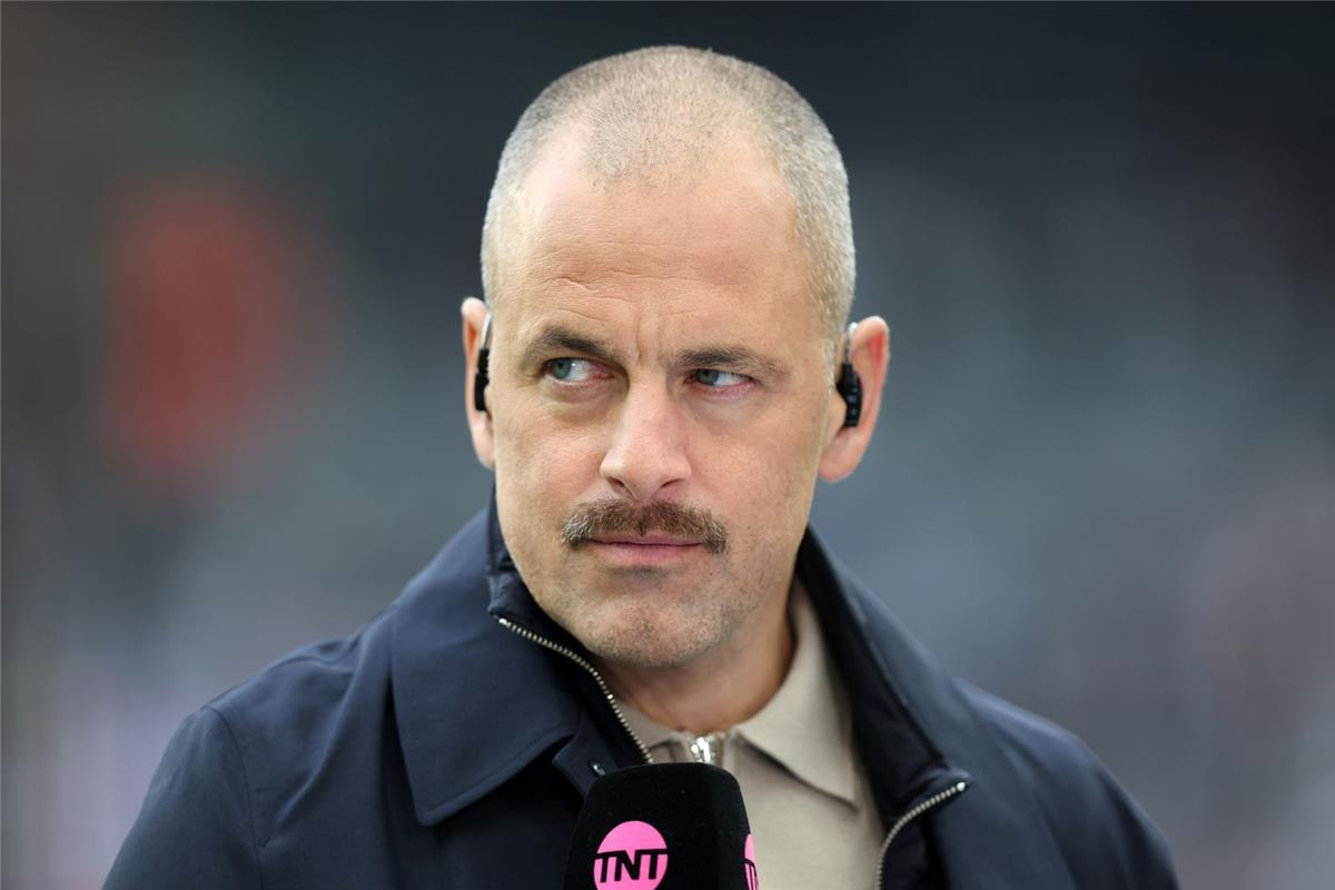 جو كول يحث إدارة نادي إنجليزي على التعاقد مع يورجن كلوب