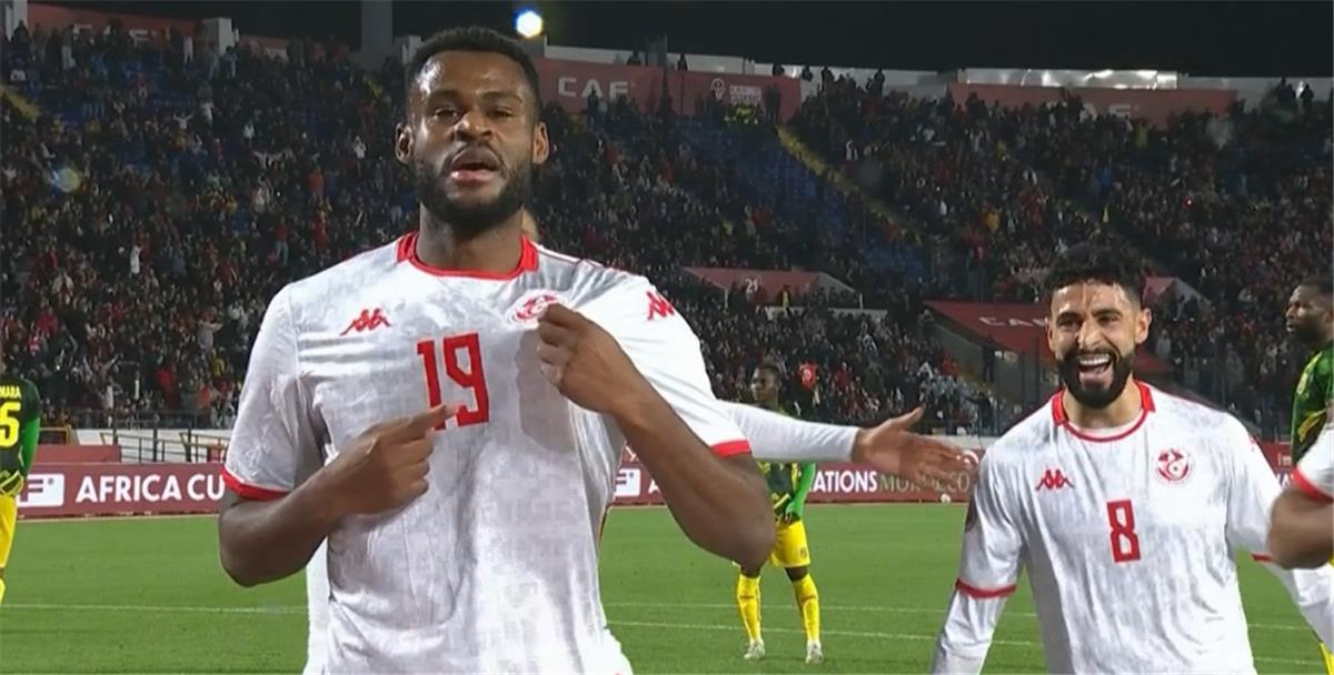 فيديو | في الوقت القاتل.. فراس شواط يسجل هدف تونس الأول أمام مالي