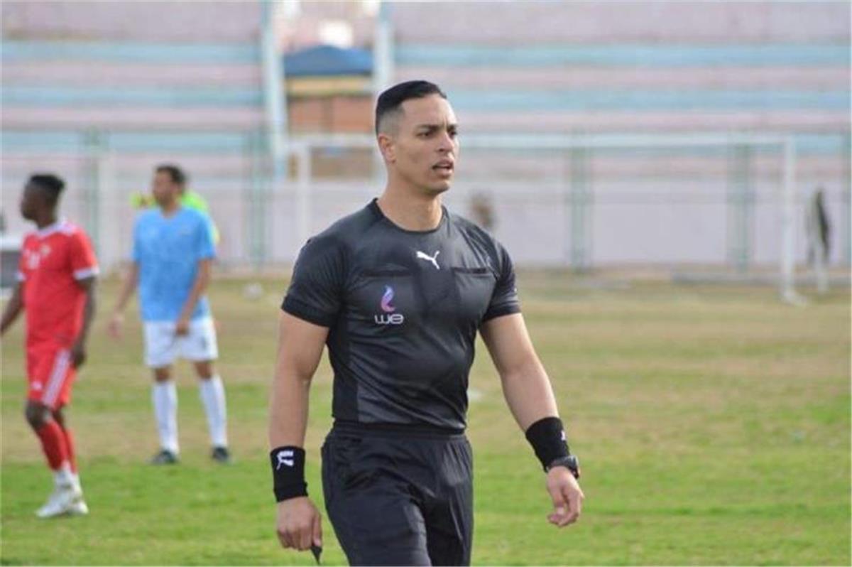 ليست الأولى.. فاركو يجهز شكوى جديدة ضد الحكم حمادة القلاوي