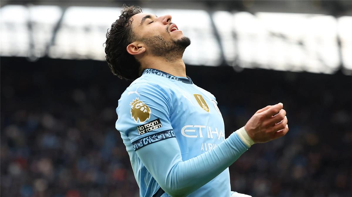 ميك برون: 3 أسباب تدفع عمر مرموش إلى رفض مغادرة مانشستر سيتي لـ توتنهام