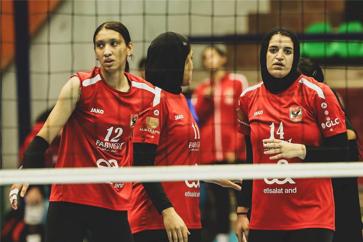 الأهلي يفوز على الزمالك ويتوج بدوري المرتبط للكرة الطائرة سيدات