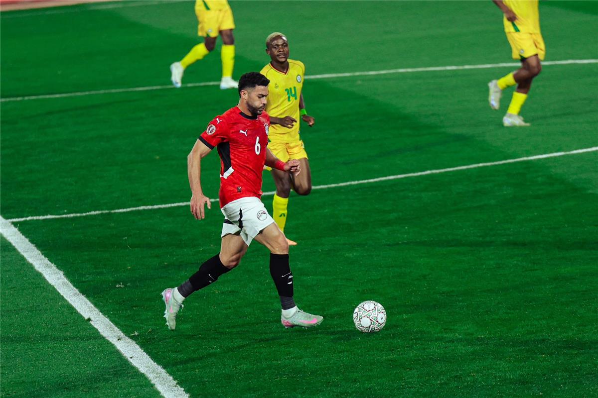 فيديو | ياسر إبراهيم يسجل هدف مصر الثاني أمام بنين