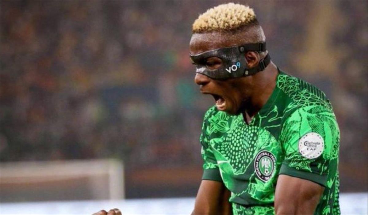 فيديو | أوسيمين يسجل هدف نيجيريا الثالث أمام موزمبيق