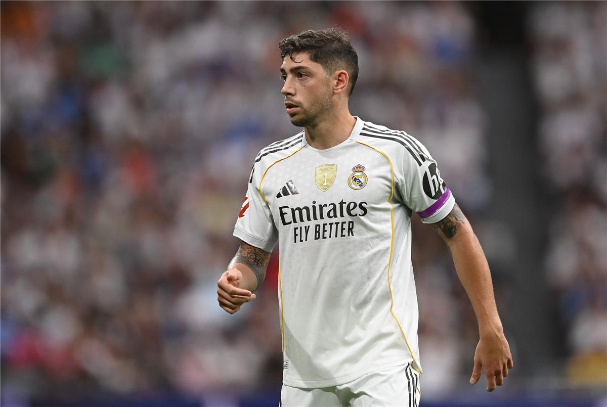 بطريقة رائعة.. فالفيردي يسجل هدف ريال مدريد الأول أمام أتلتيكو مدريد