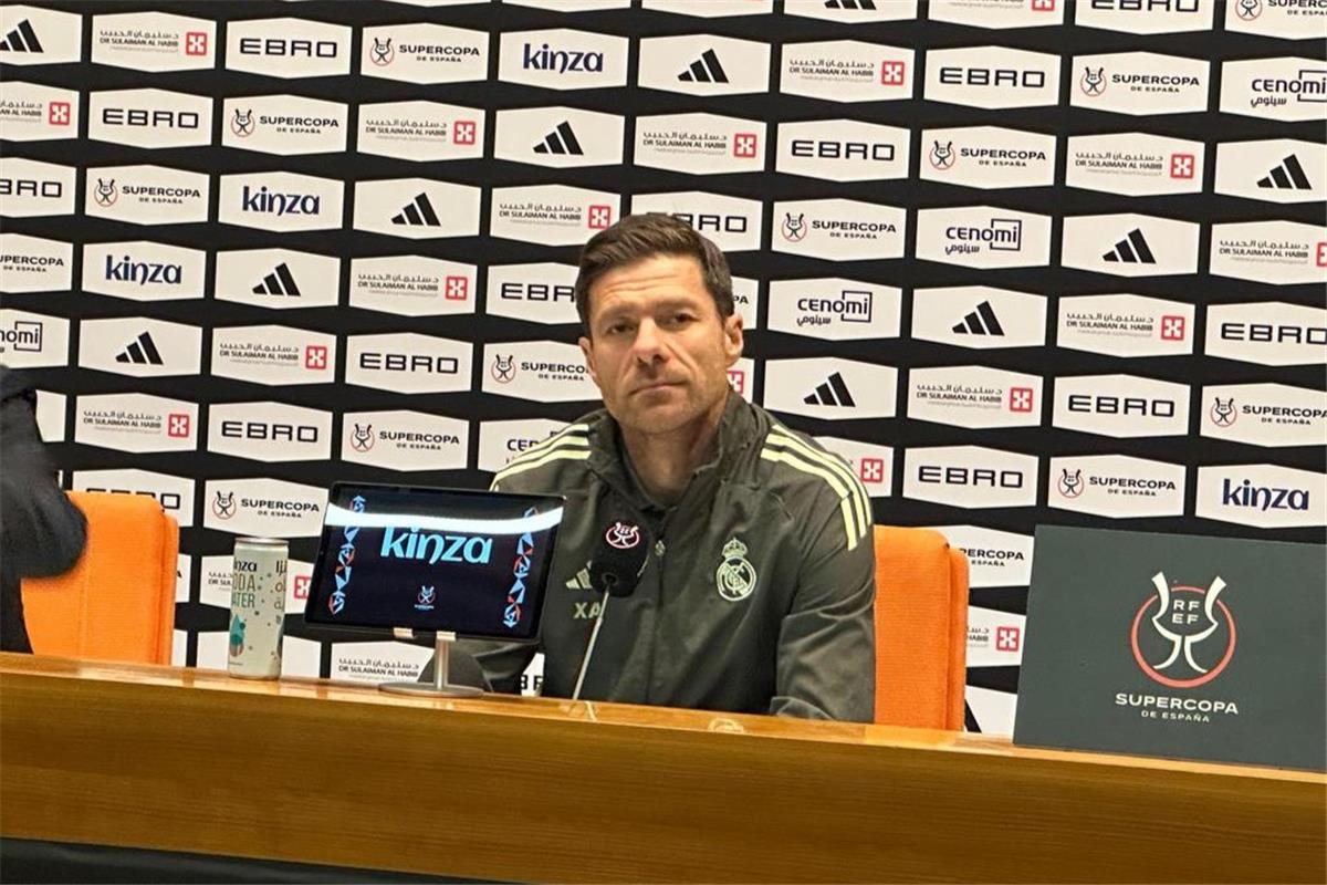 تشابي ألونسو يكشف تطورات علاقته بلاعبي ريال مدريد وكيفية الاستعداد لمواجهة برشلونة 