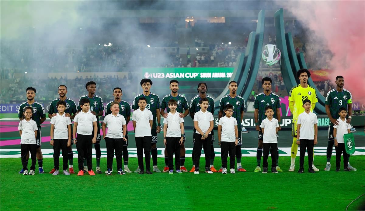 موعد والقنوات الناقلة لمباراة السعودية وفيتنام اليوم في كأس آسيا تحت 23 عامًا.. والمعلق