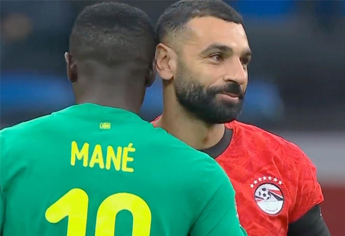 فيديو | محمد صلاح وماني يضعان حدًا للتكهنات قبل مواجهة مصر والسنغال