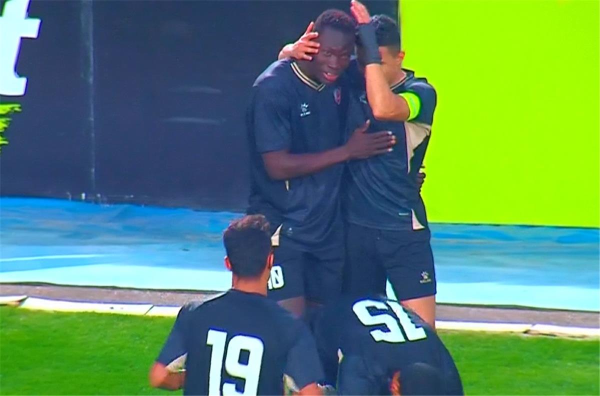 فيديو |  سونكو يسجل ميجا هاتريك ويقود بتروجيت لاكتساح بيراميدز بسداسية