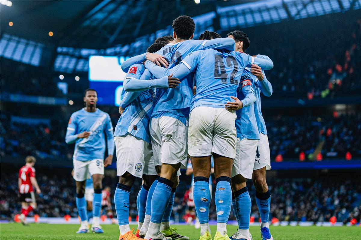 تشكيل مانشستر سيتي أمام مانشستر يونايتد في الدوري الإنجليزي.. هالاند يقود الهجوم