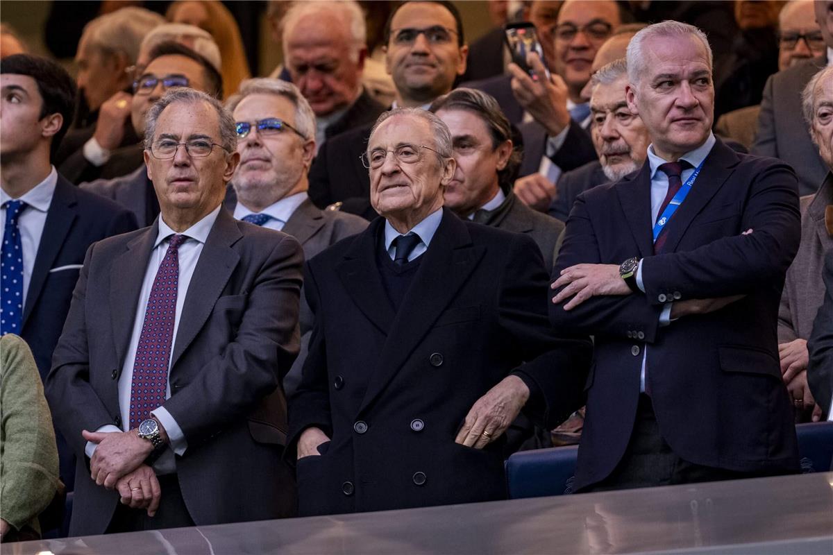 فيديو | رد فعل ساخر من فلورنتينو بيريز على جماهير ريال مدريد أمام ليفانتي