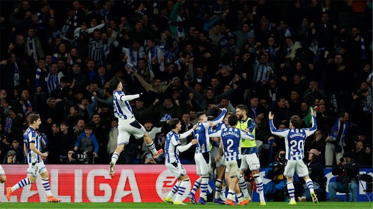 رجل مباراة برشلونة وريال سوسيداد في الدوري الإسباني