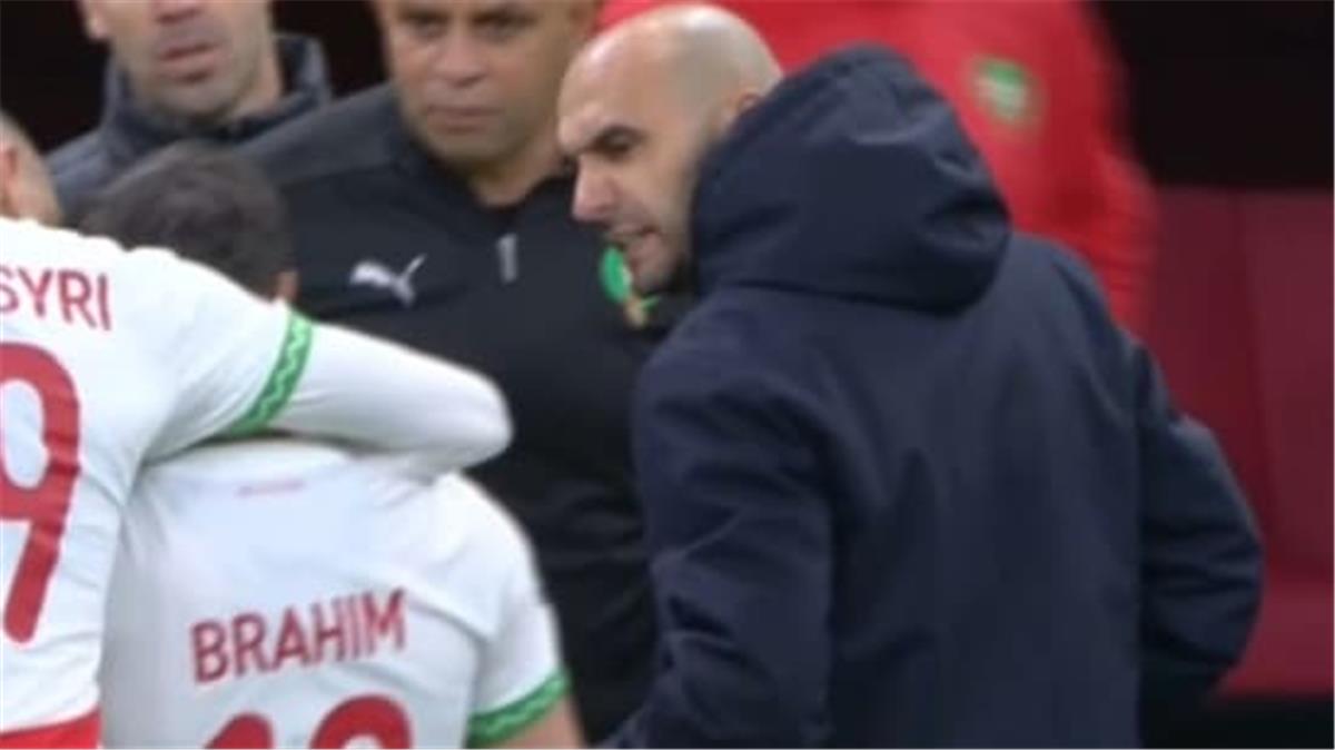 توبيخ لاذع من الركراكي لـ إبراهيم دياز بعد إهداره ركلة جزاء في نهائي كأس أمم إفريقيا