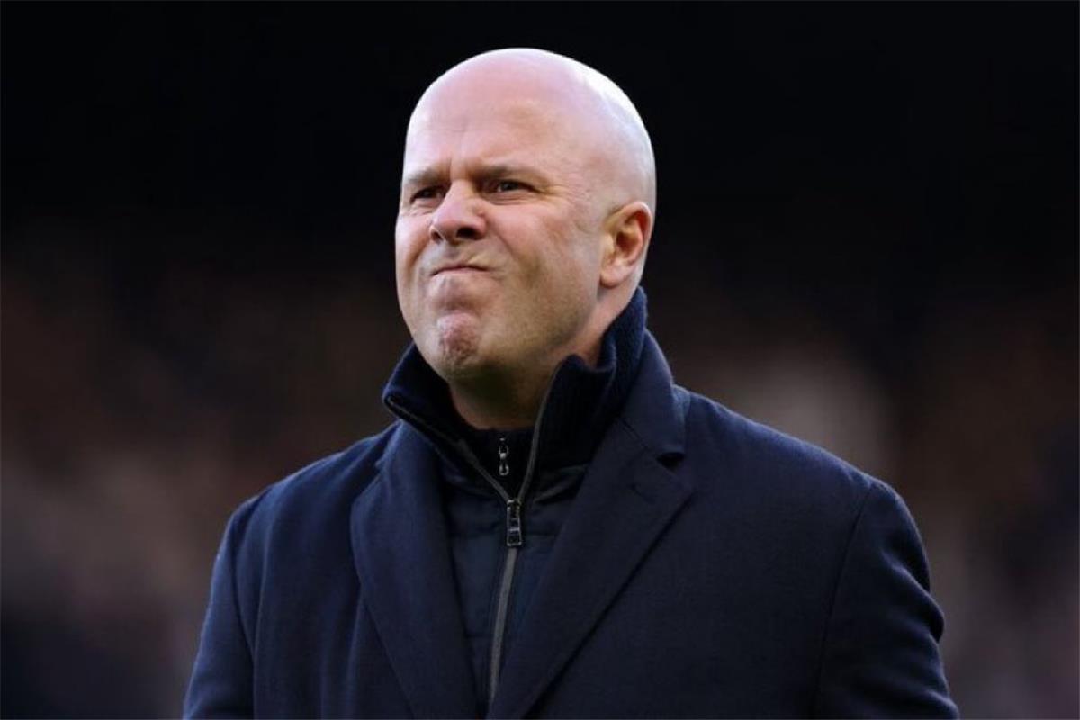 سلوت عن إحباط جماهير ليفربول: نسوا أن محمد صلاح كان غائبًا