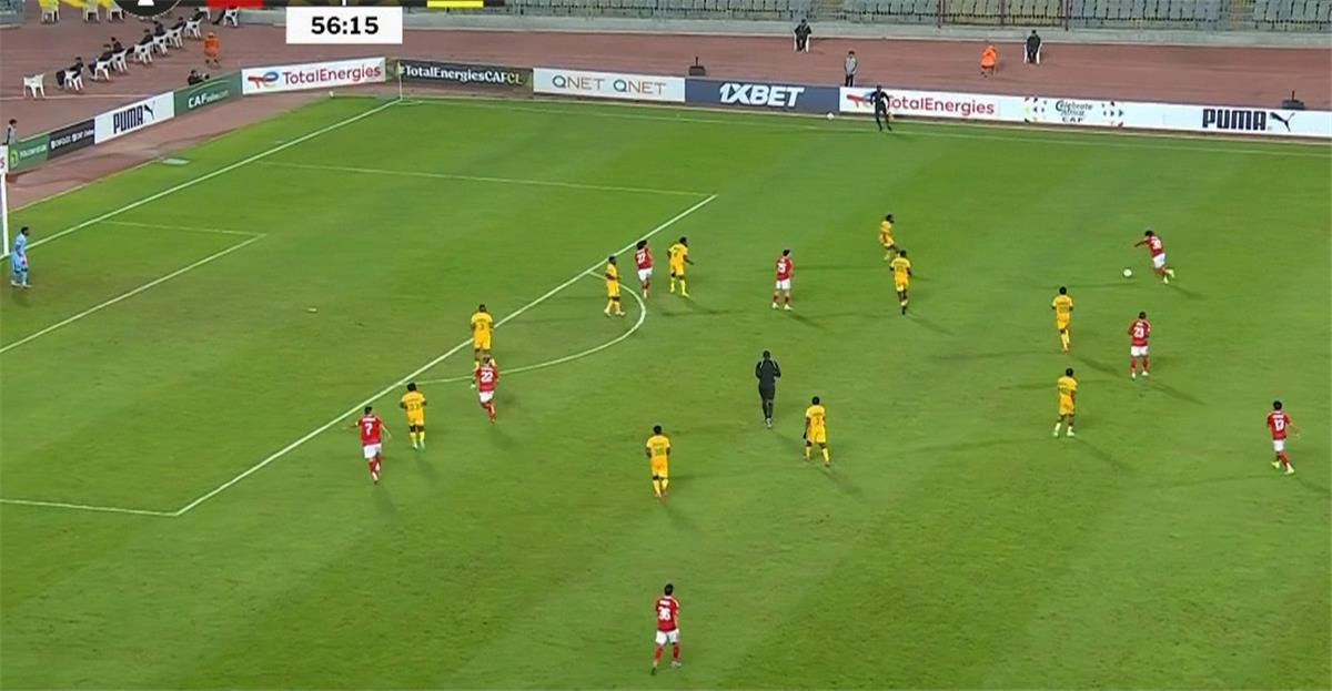 فيديو | ظهور صفقة جديدة لـ الأهلي أمام يانج أفريكانز.. وتحية خاصة من تريزيجيه