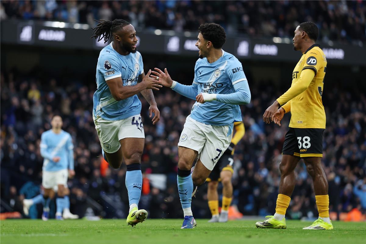 مانشستر سيتي: عمر مرموش يرد ثقة جوارديولا أمام ولفرهامبتون