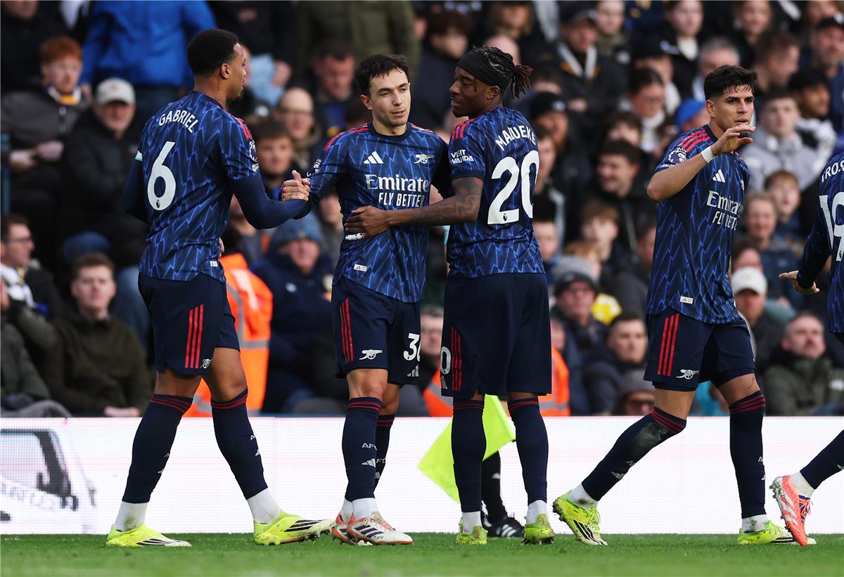 فيديو | آرسنال يعزز صدارته للدوري الإنجليزي برباعية أمام ليدز 