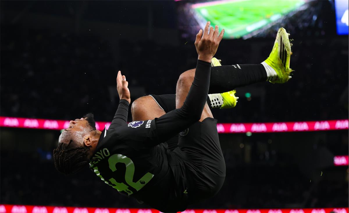 ترتيب هدافي الدوري الإنجليزي بعد ثنائية إيكتيكي في مباراة ليفربول ونيوكاسل