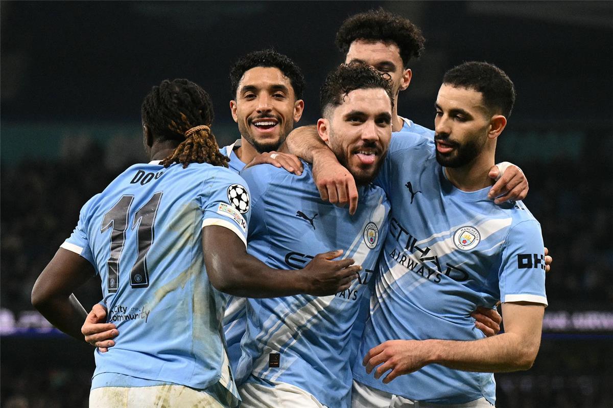 تشكيل مانشستر سيتي أمام توتنهام في الدوري الإنجليزي.. موقف عمر مرموش