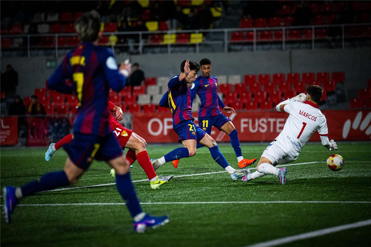 تحت أنظار حمزة عبد الكريم وأولمو.. برشلونة أتلتيك يواصل انتصاراته بثنائية أمام تيراسا في الدوري الإسباني