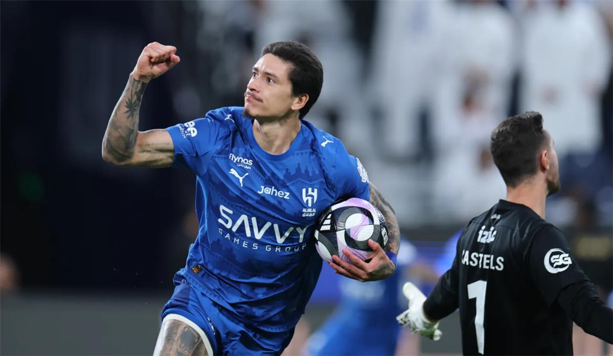 نونيز يستعد للرحيل عن الهلال ويورط ليفربول 