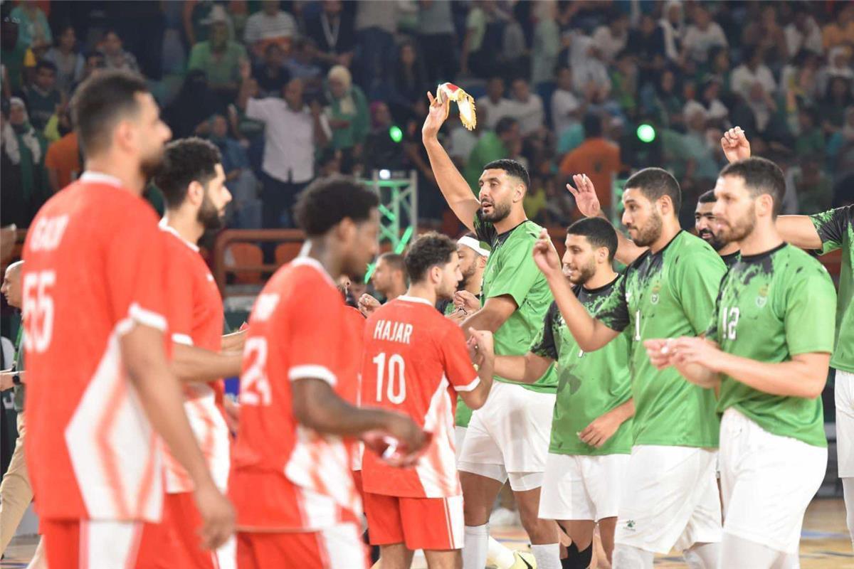 الاتحاد يهزم الأهلي في مباراة مثيرة بـ دوري كرة السلة