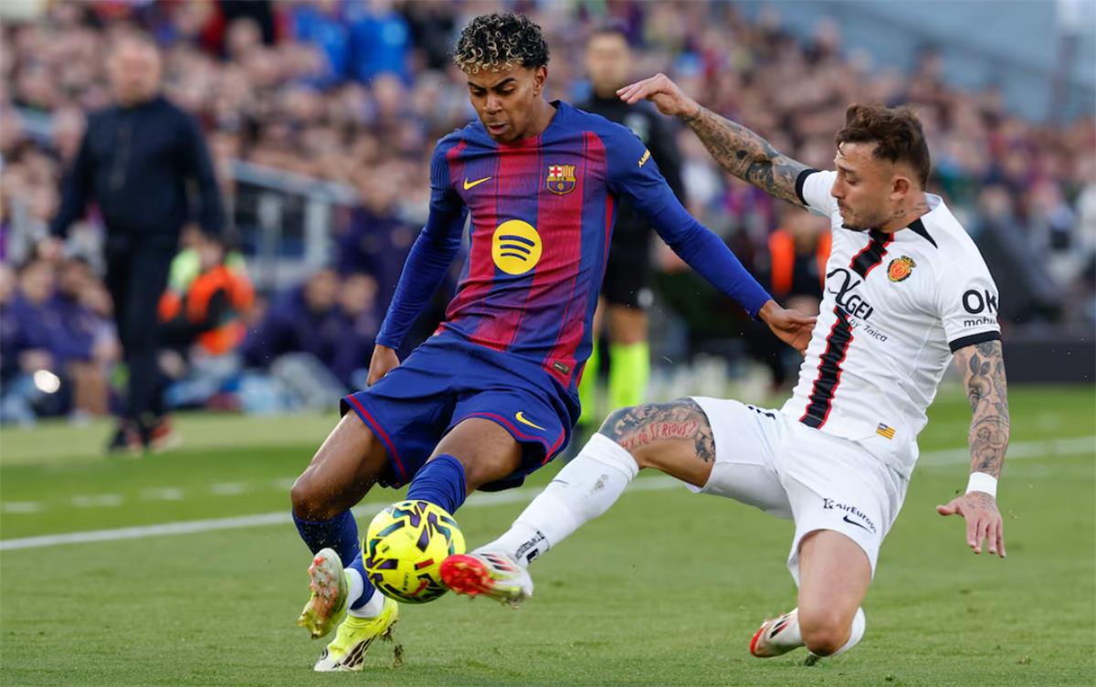 تسديدة صاروخية.. لامين يامال يسجل هدف برشلونة الثاني أمام مايوركا