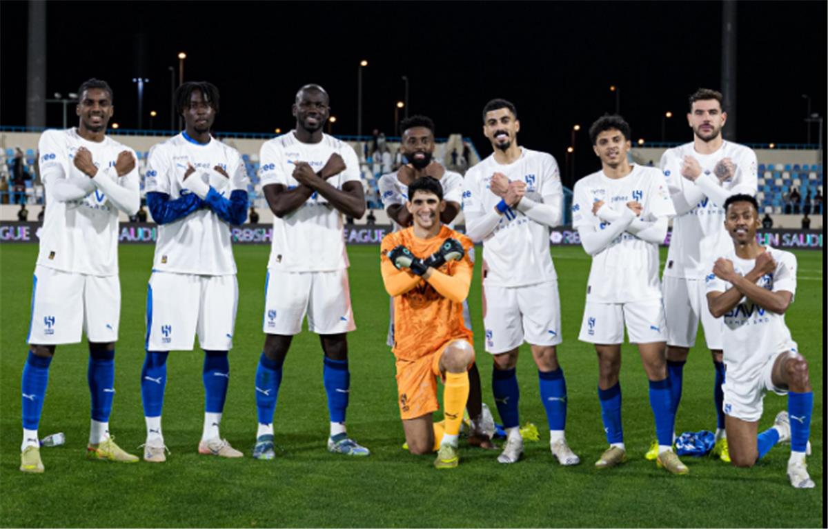 موعد والقنوات الناقلة لمباراة الهلال السعودي والأهلي الإماراتي اليوم في دوري أبطال آسيا